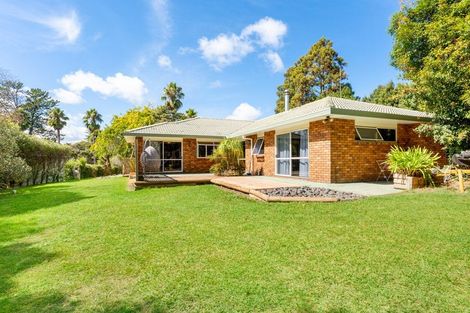 Photo of property in 4 Cloverfields Drive, Waimauku, 0812