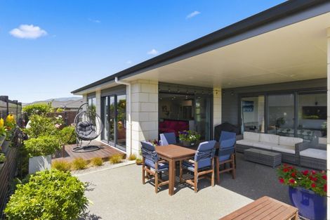 Photo of property in 19 Taranui Way, Paraparaumu Beach, Paraparaumu, 5032