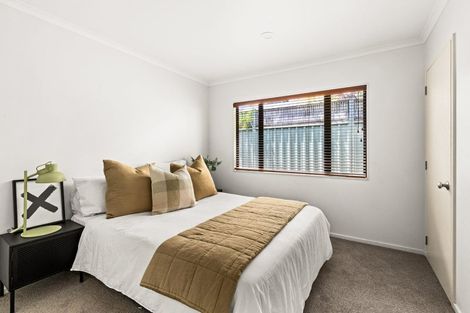 Photo of property in 17 Washington Place, Havelock North, 4130