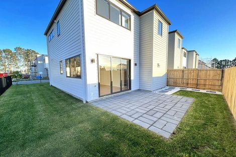 Photo of property in 27 Arahopu Place, Papakura, 2110