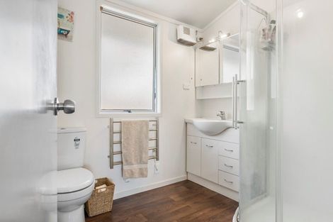 Photo of property in 200 Dickson Road, Papamoa Beach, Papamoa, 3118