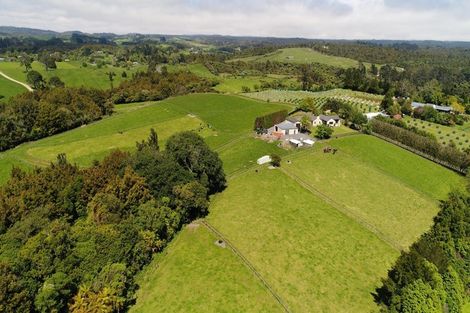 Photo of property in 30 Goodall Road, Snells Beach, 0920