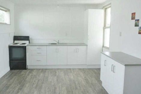 Photo of property in 17 Havelock Street, Phillipstown, Christchurch, 8011