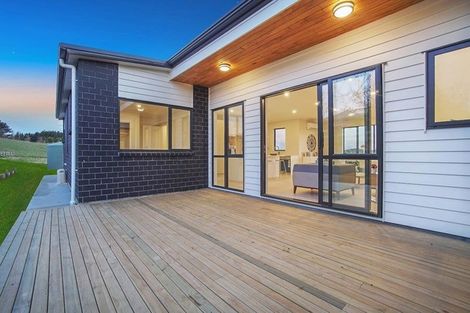 Photo of property in 8 Ascension Lane, Pokeno, 2471