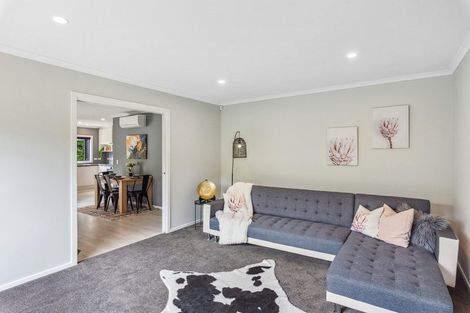 Photo of property in 35 Gallipoli Place, Paraparaumu, 5032