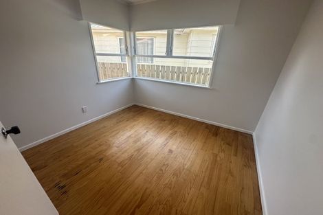 Photo of property in 135 Weymouth Road, Manurewa, Auckland, 2102