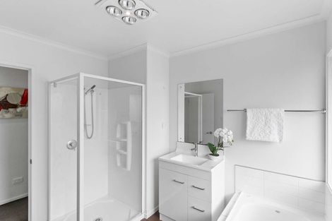 Photo of property in 123 Hay Street, Bromley, Christchurch, 8062