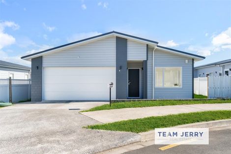 Photo of property in 1 Archibald Lane, Opaheke, Papakura, 2113