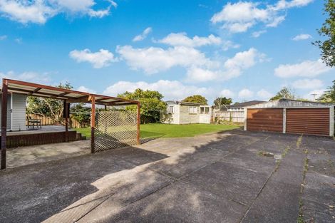 Photo of property in 54 Matipo Road, Te Atatu Peninsula, Auckland, 0610