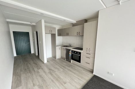 Photo of property in 104/9 East Street, Papakura, 2110