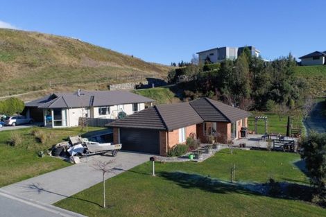 Photo of property in 38 Quill Street, Lake Hayes, Queenstown, 9304