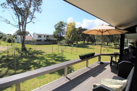 Photo of property in 117 Puriri Place, Matarangi, Whitianga, 3592