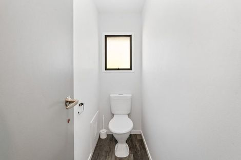 Photo of property in 15e Puriri Avenue, Orewa, 0931