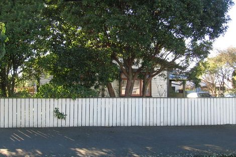 Photo of property in 15 Regent Street, Palmerston North, 4414