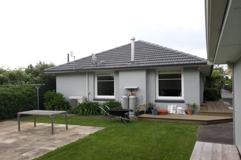 Photo of property in 14 Manor Place, Bryndwr, Christchurch, 8053