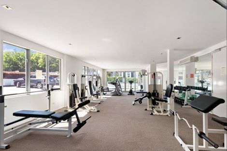 Photo of property in 1/7 The Promenade, Takapuna, Auckland, 0622