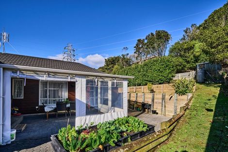Photo of property in 147 Tirohanga Road, Tirohanga, Lower Hutt, 5010