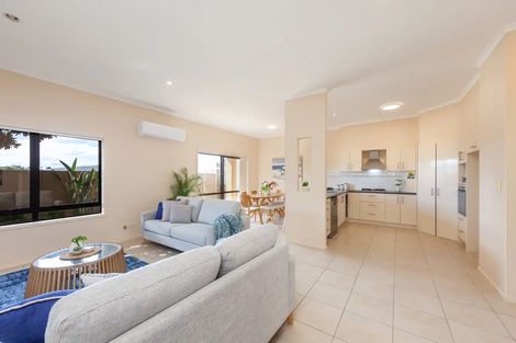 Photo of property in 102 Nautilus Drive, Gulf Harbour, Whangaparaoa, 0930