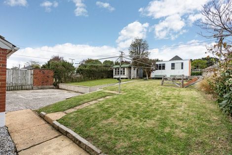 Photo of property in 17 Bruntsfield Place, Corstorphine, Dunedin, 9012