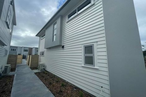 Photo of property in 1117a High Street, Taita, Lower Hutt, 5011