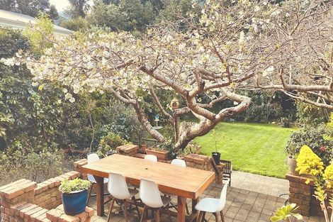 Photo of property in 10 Mersey Street, Island Bay, Wellington, 6023