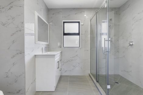 Photo of property in 24 Heyford Close, Mangere, Auckland, 2022