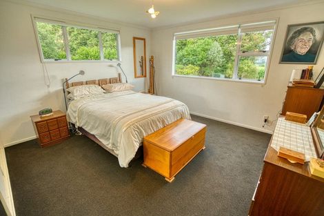 Photo of property in 2147 Lake Brunner Road, Inchbonnie, Kumara, 7875