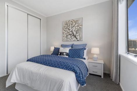 Photo of property in 24 Malbec Place, Huapai, Kumeu, 0810