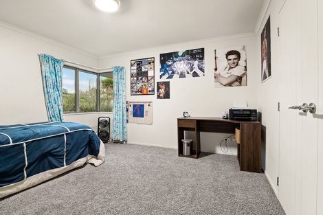 Photo of property in 52 Douglas Street, Allanton, Mosgiel, 9092