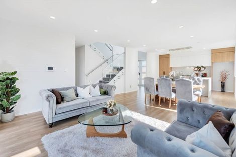 Photo of property in 116b Hepburn Road, Glendene, Auckland, 0602