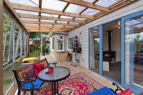 Photo of property in 42a Winchester Street, Levin, 5510