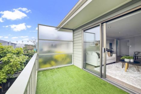 Photo of property in 2/4 Melanesia Road, Kohimarama, Auckland, 1071