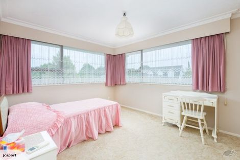 Photo of property in 7 Crosdale Place, Burnside, Christchurch, 8042
