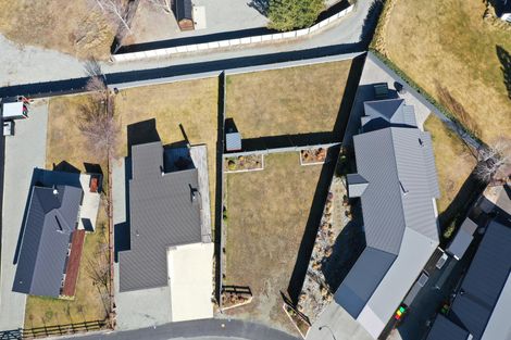 Photo of property in 33 Irishman Drive, Twizel, 7901