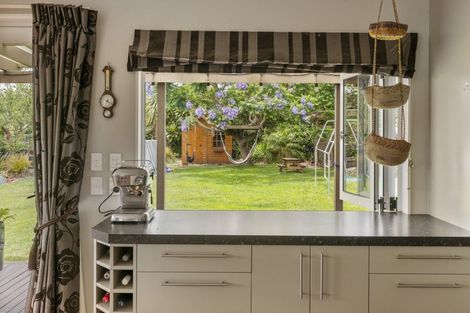 Photo of property in 42 Rogers Road, Bay View, Napier, 4104