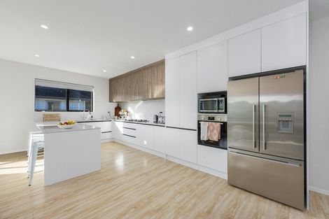 Photo of property in 8 Ahorangi Road, Silverdale, 0932