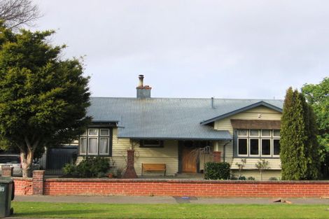 Photo of property in 50 Argyle Avenue, Takaro, Palmerston North, 4410