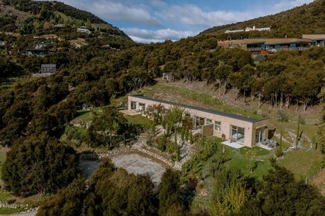 Photo of property in 18 Hidden Hills Drive, Wanaka, 9305