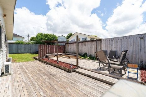 Photo of property in 92 Harrington Road, Henderson, Auckland, 0610