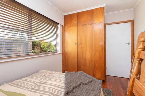 Photo of property in 68 Bradbury Road, Botany Downs, Auckland, 2010