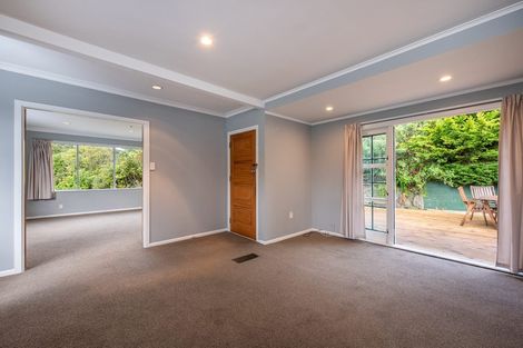 Photo of property in 4 Glen Alton Avenue, Paparangi, Wellington, 6037