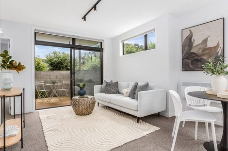 Photo of property in 1/2 Hindmarsh Street, Johnsonville, Wellington, 6037