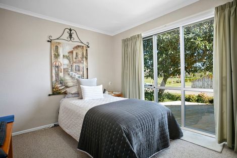 Photo of property in 10 Broadmeadows Road, Pukemoremore, Hamilton, 3493