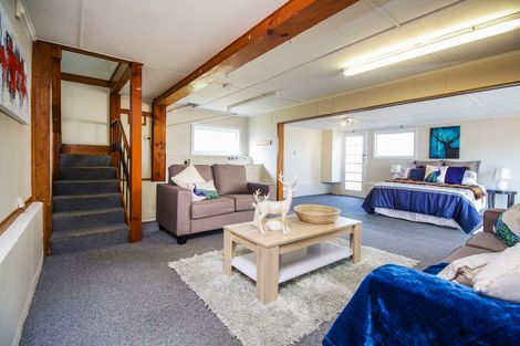 Photo of property in 64 Ellis Avenue, Mount Roskill, Auckland, 1041