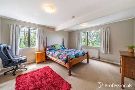 Photo of property in 11 Maungaraki Road, Korokoro, Lower Hutt, 5012