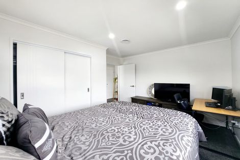 Photo of property in 6c Christmas Road, Manurewa, Auckland, 2102