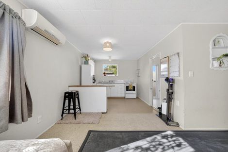 Photo of property in 5 Newland Place, Masterton, 5810