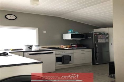 Photo of property in 23 Rimu Street, Strandon, New Plymouth, 4312