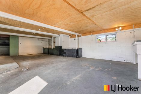 Photo of property in 1 Lynmore Drive, Hillpark, Auckland, 2102