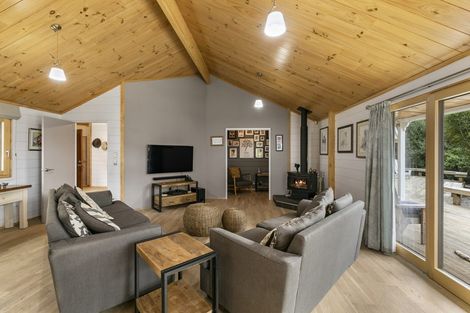 Photo of property in 31b Kakariki Way, Whitemans Valley, Upper Hutt, 5371